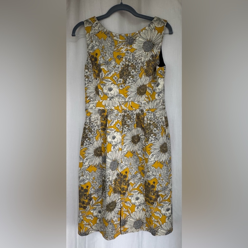 Liberty of London for Target Yellow Sunflower sheath-side zipper dress 
size 6 - Picture 3 of 9
